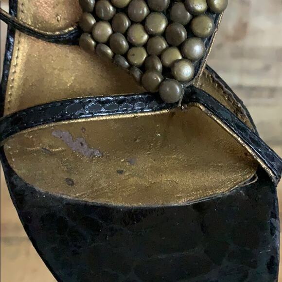 Sam Edelman Nilla Ankle Strap Heels Black Gold Studs Size 7 - Picture 10 of 10
